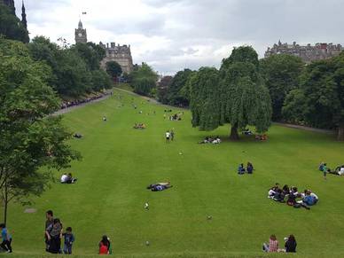 Park in Edinburgh, Englisch Sprachreisen für Schüler