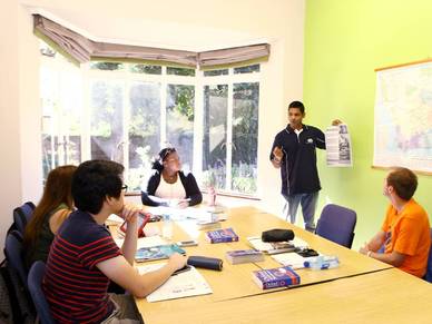Unterrichtsszene in Kapstadt - Sprachschule Newlands